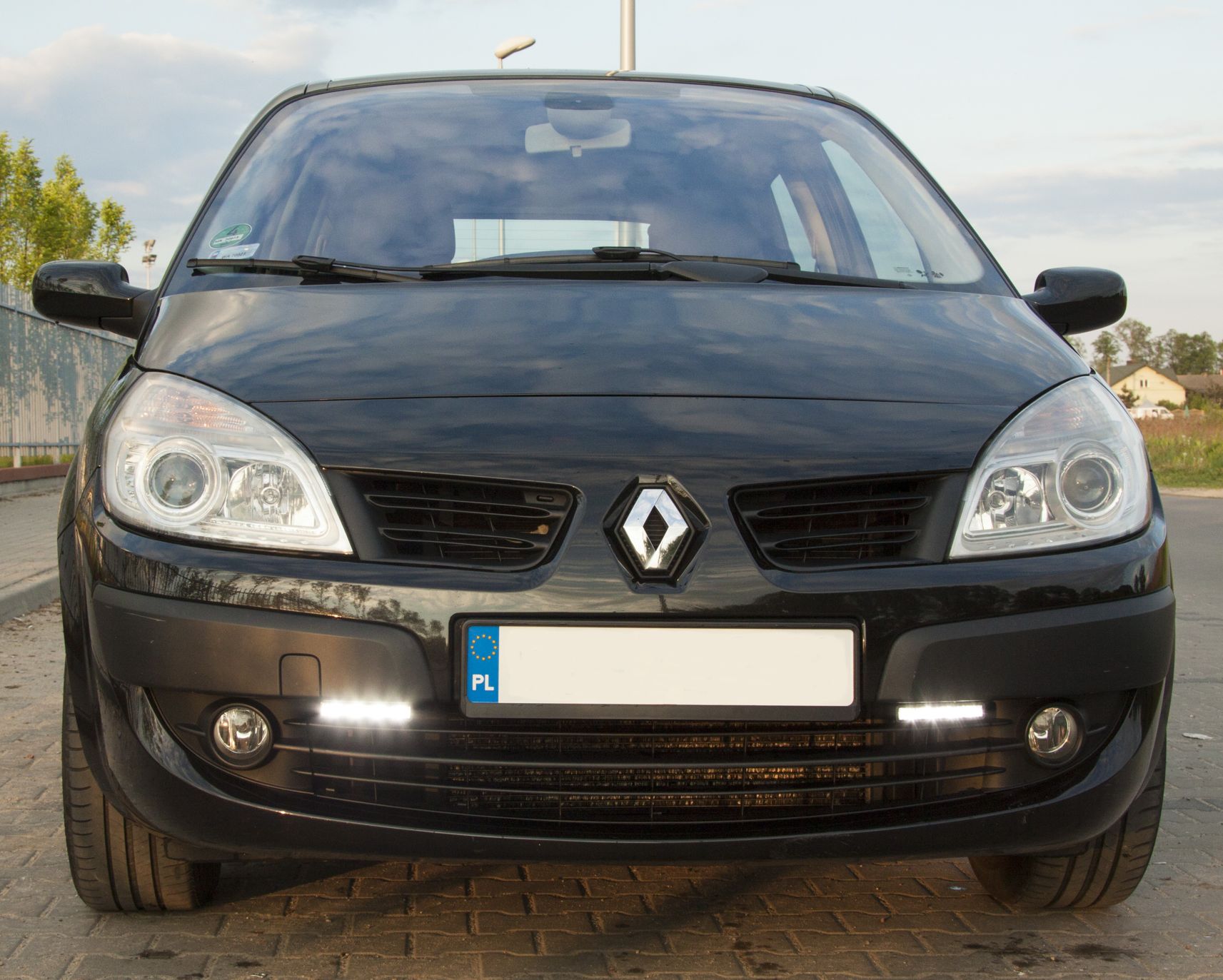 [Megane II phI] Światła do jazdy dziennej FORUM Renault