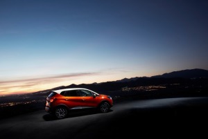 Załączona grafika: Renault Captur - zdjęcie 2.jpg