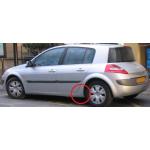thumb_hosting_zdjec_1391287677__renault-megane-ii-naklejka-folia-ochronna-blotnik-tyl.jpg