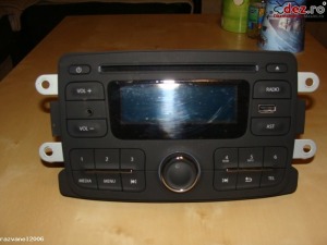 vand-radio-cd-si-navigatie-originale-dacia-pt--GBwsP6.jpg