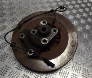 Laguna III piasta tył.jpg