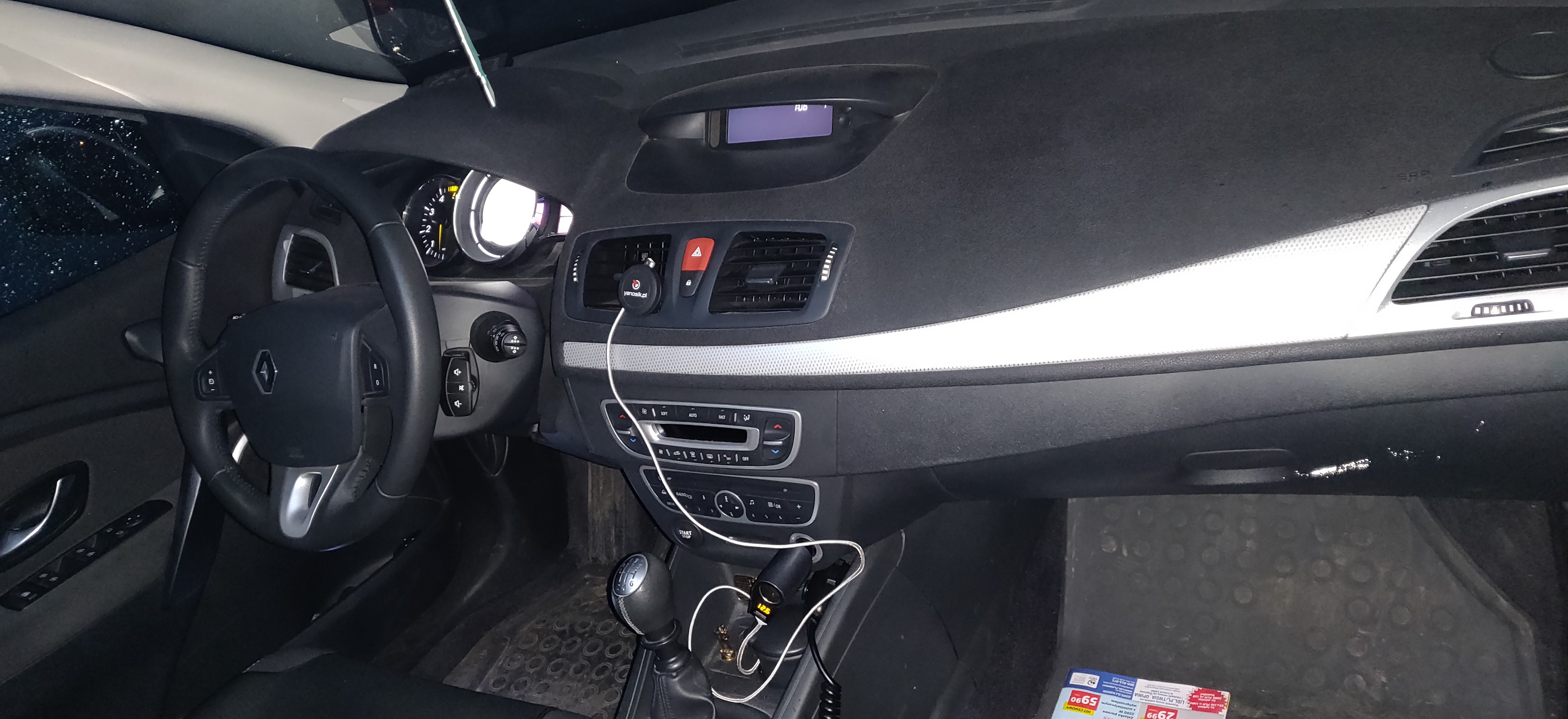Odtwarzacz multimedialny MEGANE III Car Audio