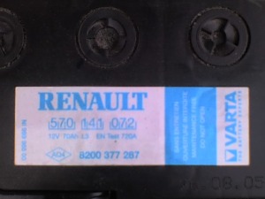 Renault megane 1 6 jaki akumulator